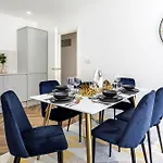 Majestic Lux 5Bed 2Bath Free Parking Garden Central London Condo